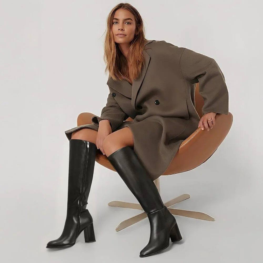 Women's Black Knee High Boots Round Toe Side Zip Chunky Heel Boots Rubber